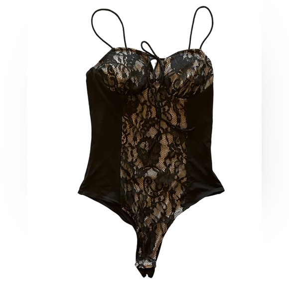 SHEIN Black Lace Bodysuit Size S in Good Condition. - Picture 8 of 8